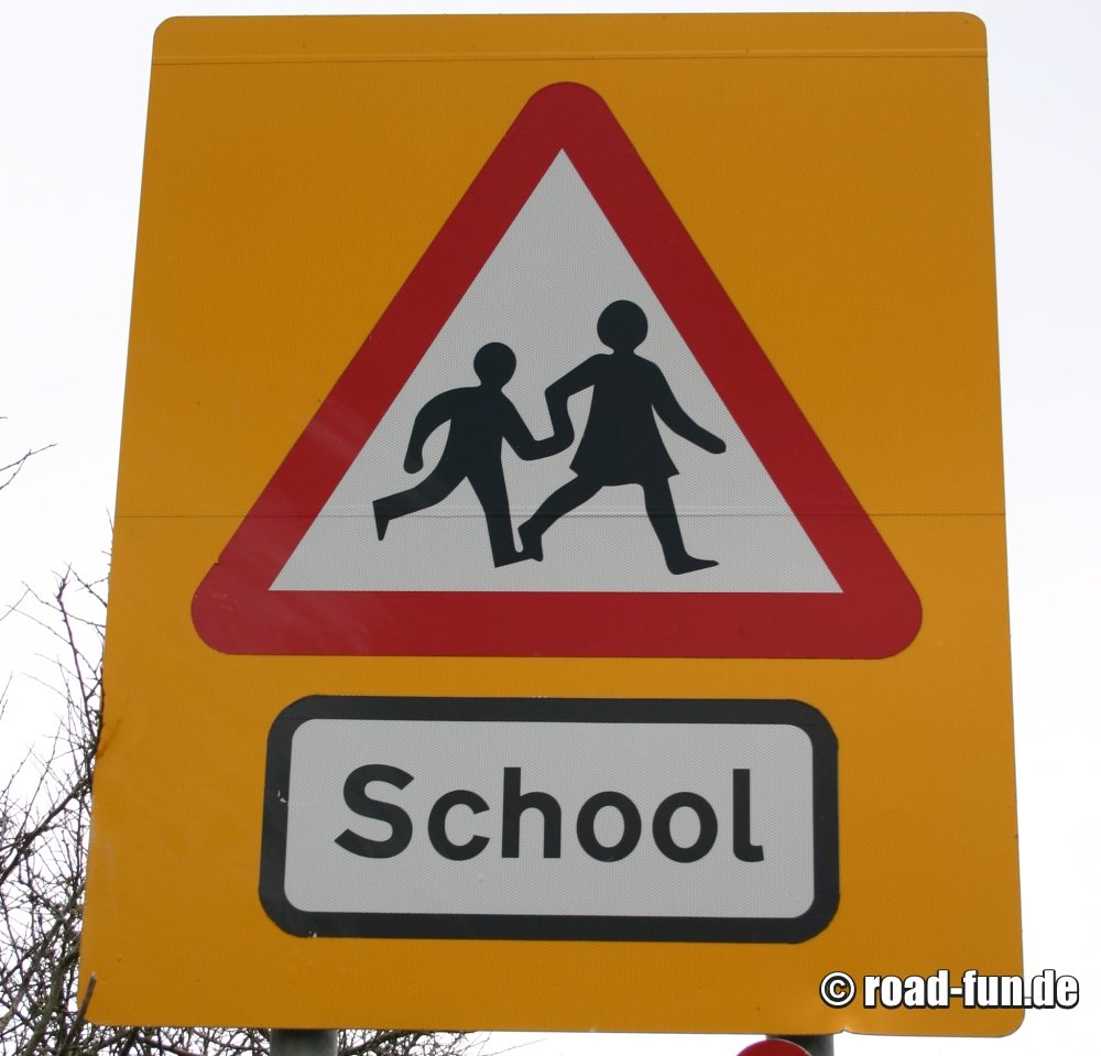 Gefahrenschild England - Schulkinder