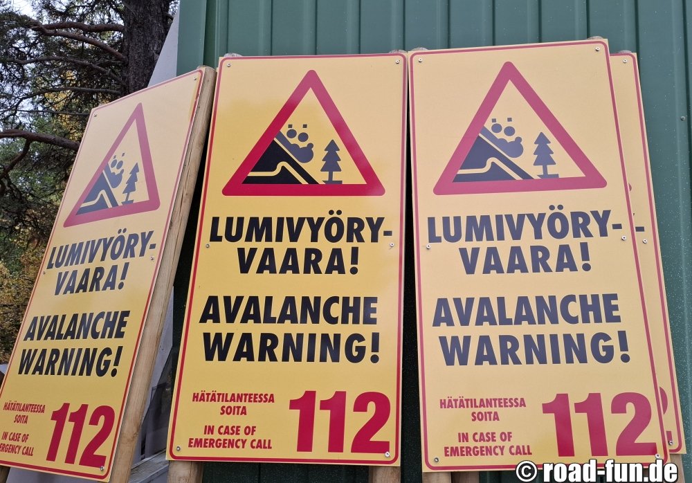 Gefahrenschild Finnland - Lawinengefahr