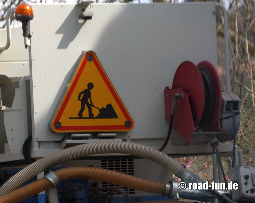 Gefahrenschild Korsika - Baustelle