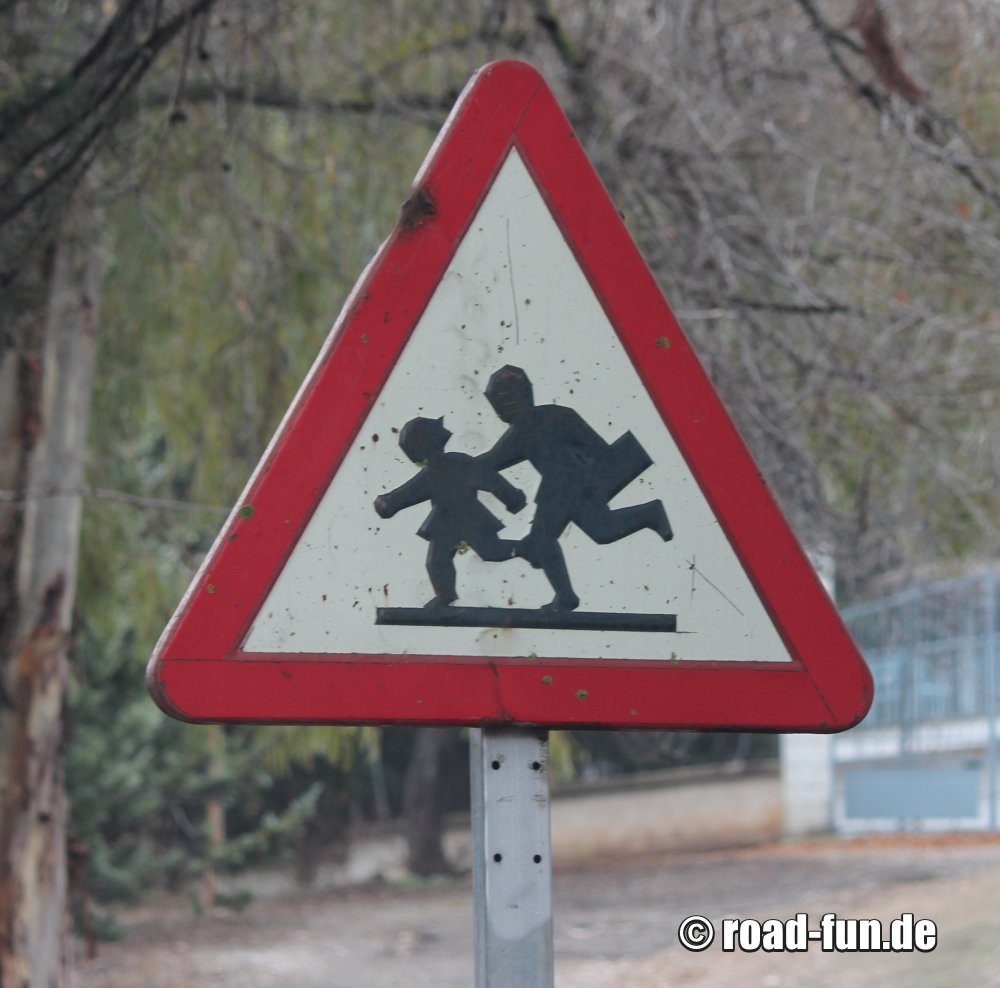 Gefahrenschild Spanien - Kinder