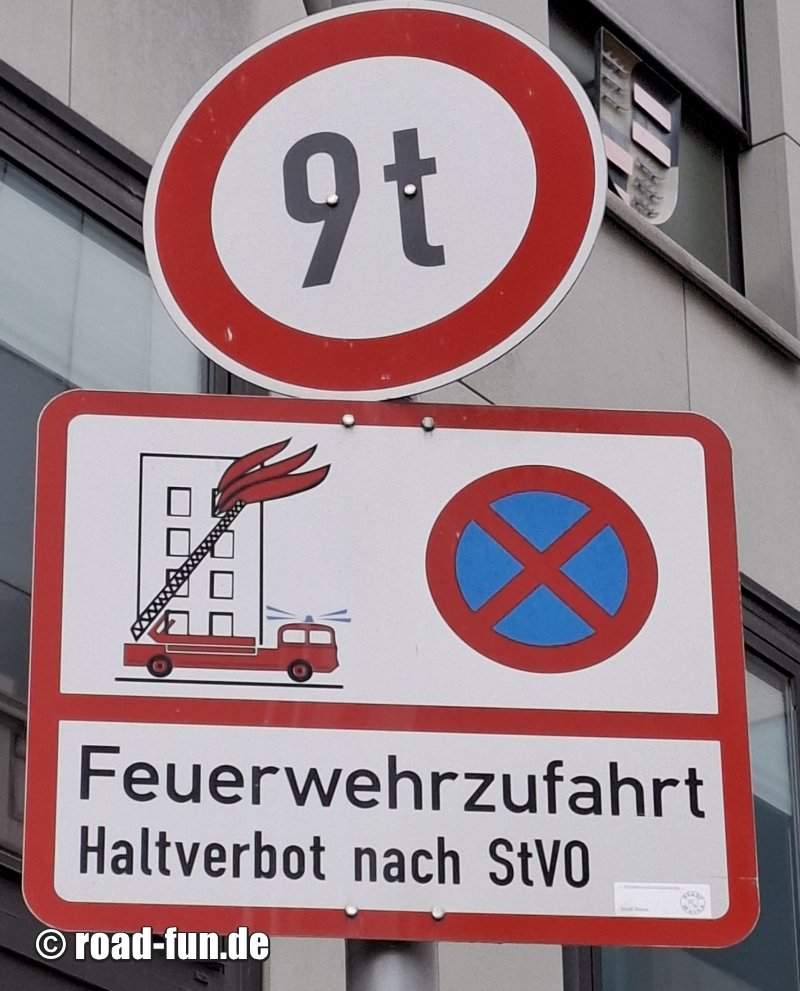 Halteverbot Deutschland - Feuerwehrzufahrt
