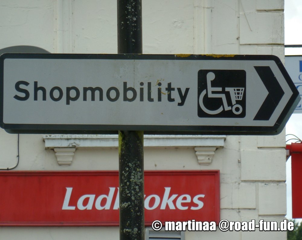 Hinweisschild England - Shoppingmobility