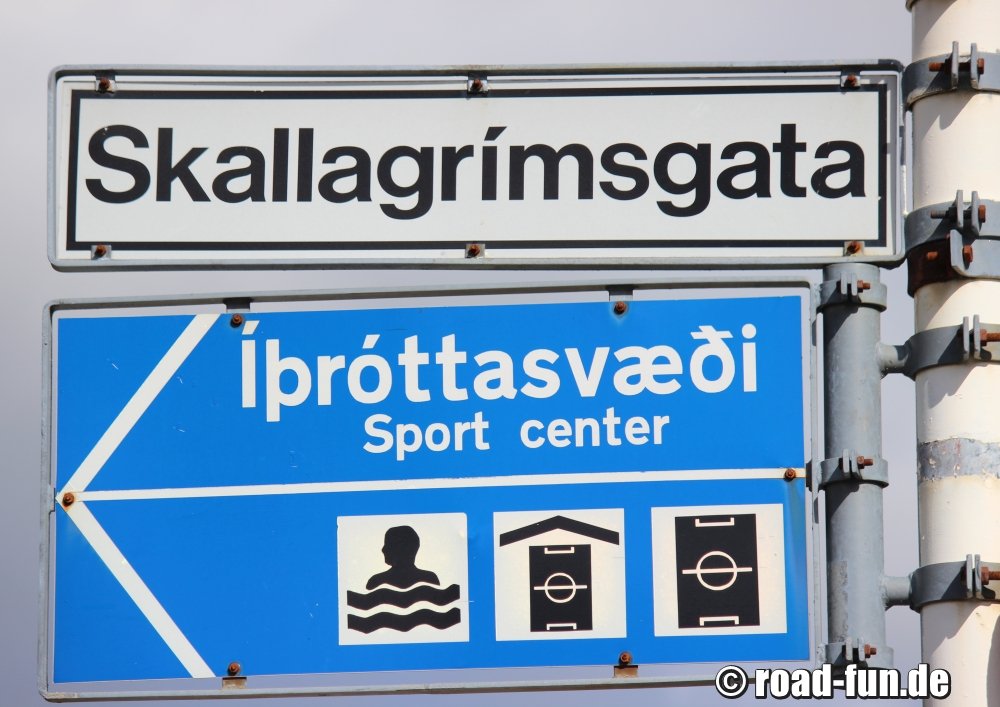 Hinweisschild Island - Sportcenter