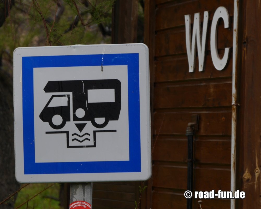 Hinweisschild Korsika - Wohnwagen Entsorgungsstation