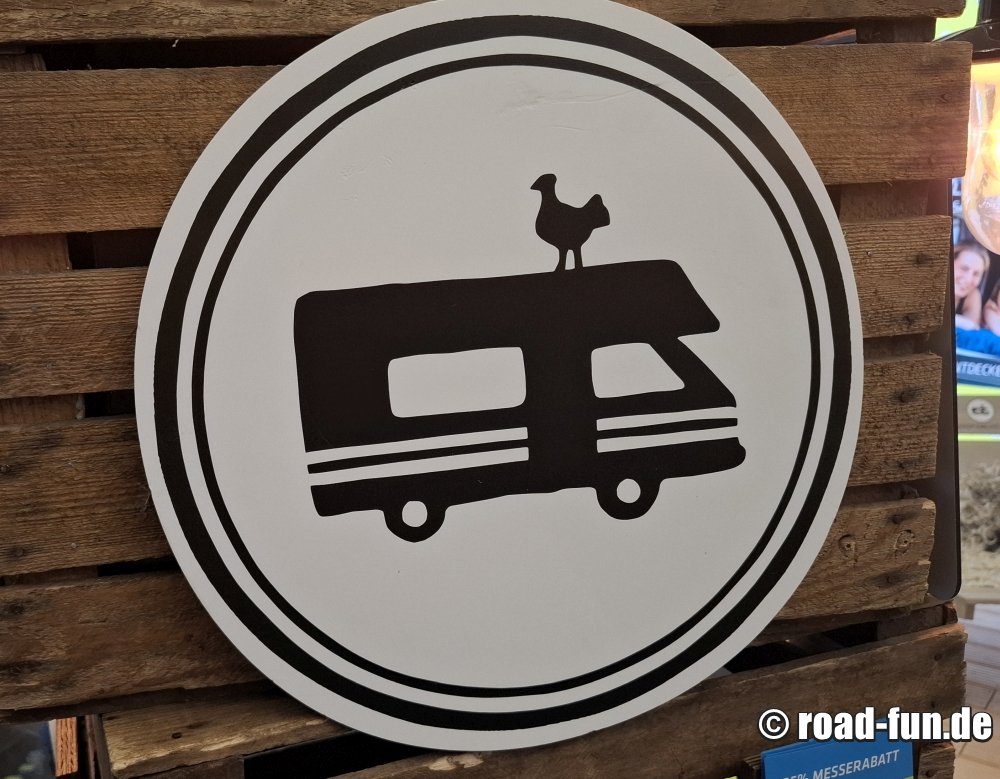 Hinweisschild Deutschland - Landvergnügen Stellplatz
