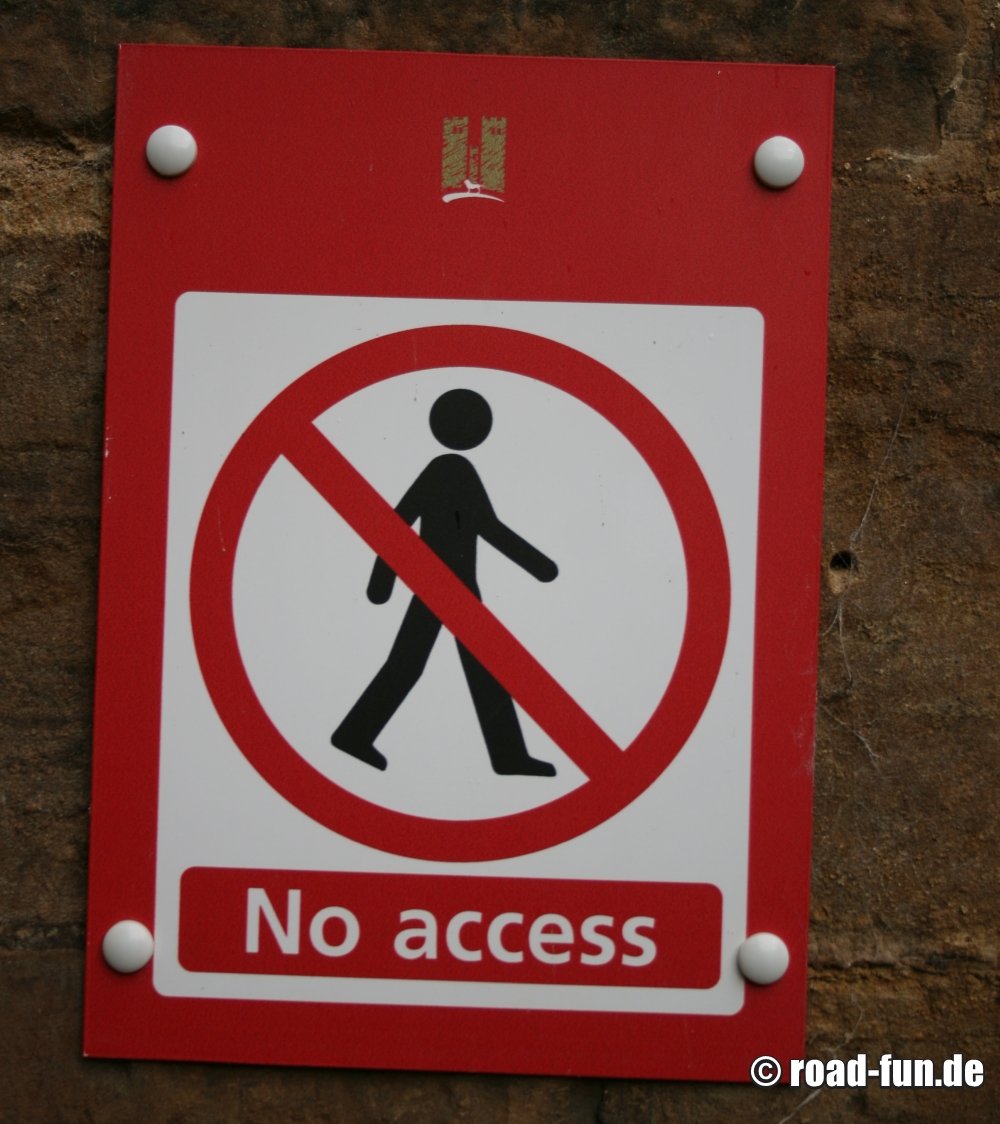 Verbotsschild England - Kein Durchgang
