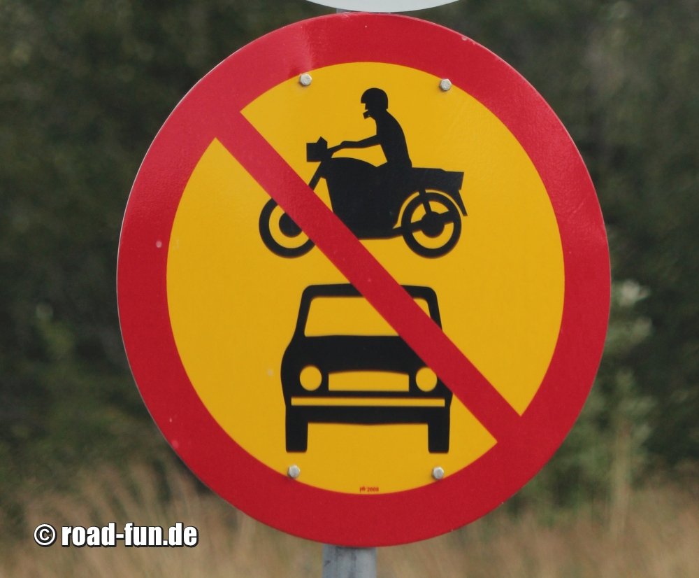 Verbotsschild Island - Kraftfahrzeuge
