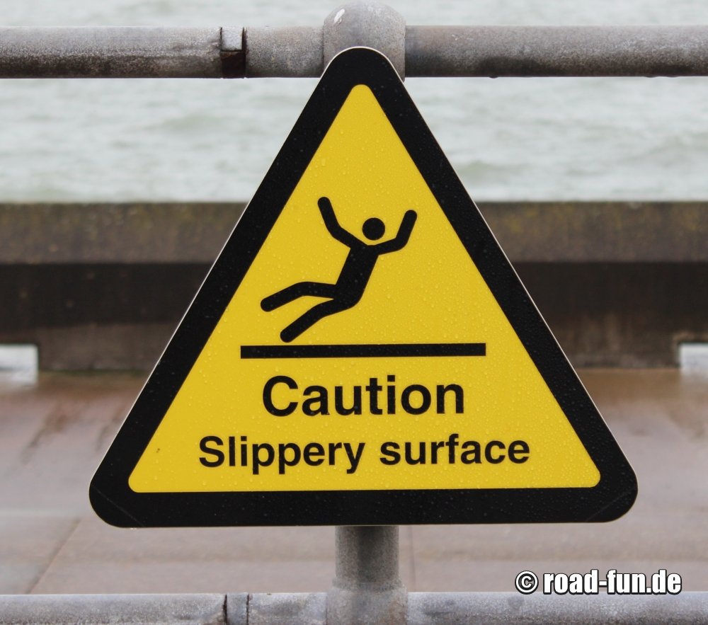 Warningsign England - Rutschgefahr