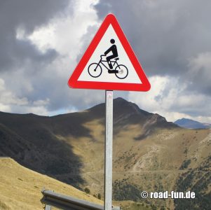 Gefahrenschild Andorra - Radfahrer