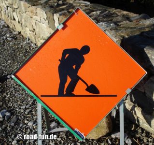 Gefahrenschild Irland - Baustelle 