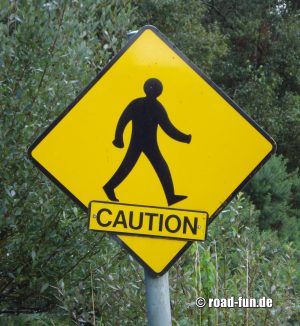 Gefahrenschild Irland - Fußgänger