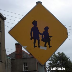 Gefahrenschild Irland - Kinder
