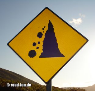 Gefahrenschild Irland - Steinschlag 