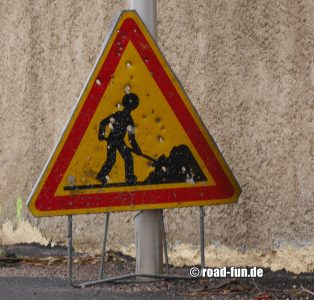 Gefahrenschild Korsika - Baustelle