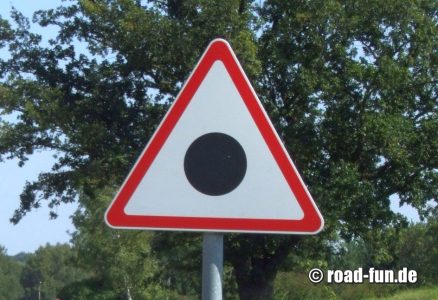 Gefahrenschild Litauen - Unfallschwerpunkt