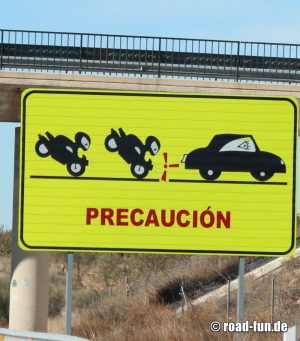 Gefahrenschild Spanien - Auffahrgefahr