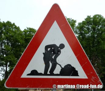 Gefahrenschild Österreich - Baustelle