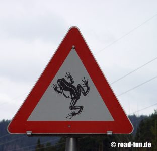 Gefahrenschild Österreich - Krötenwanderung