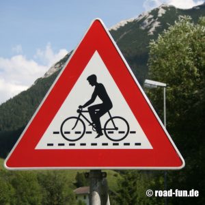 Gefahrenschild Österreich - Radfahrer Überweg