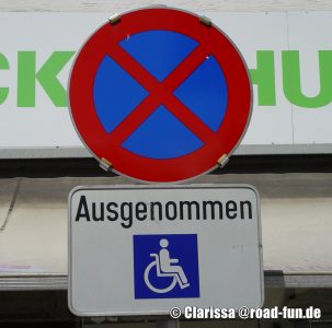Halteverbot Österreich -Ausgenommen Rollstuhlfahrer