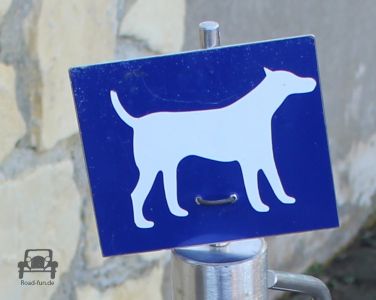 Hinweisschild Litauen - Hundetränke