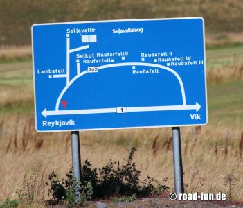 Hinweisschild Island - Gemeindeschild 