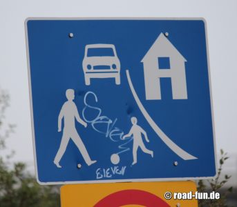 Hinweisschild Island - Verkehrsberuhigte Zone