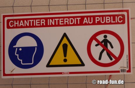 Hinweisschild Korsika - Baustellen Hinweise
