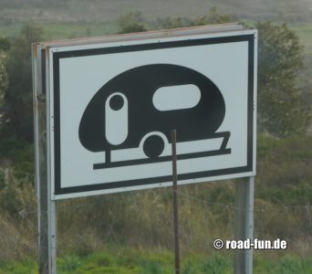 Hinweisschild Korsika - Campingplatz