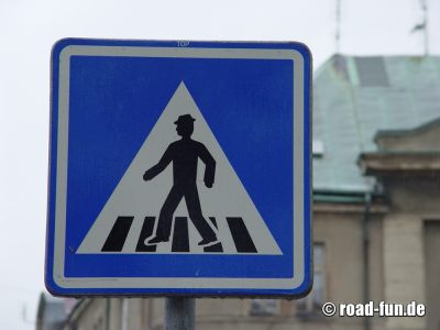 Hinweisschild Tschechien - Zebrastreifen  