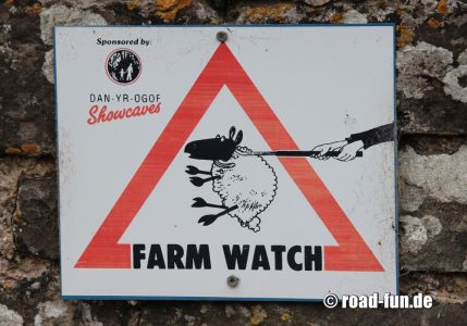 Hinweisschild Wales - Farm Watch