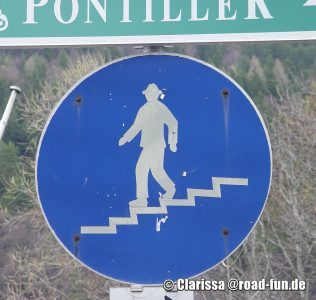 Hinweisschild Österreich - Unterführung Fußgänger 