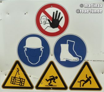 Hinweistafel Österreich - Baustelle