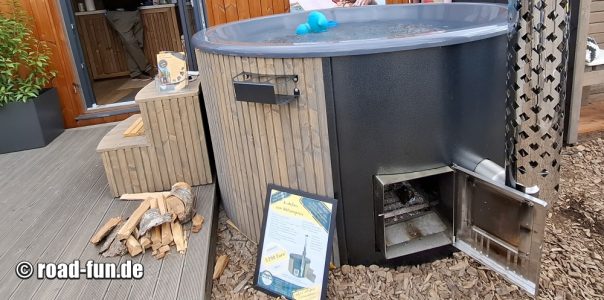 Crazy Outdoors: Hot Tub