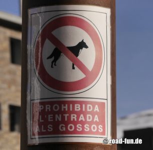 Verbotsschild Andorra - Hunde