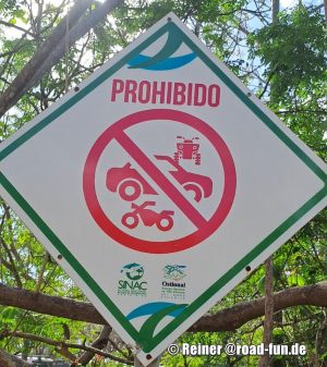 Verbotsschild Costa Rica - Kraftfahrzeuge