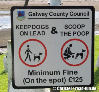 Verbotsschild Irland - Scoop the Poop