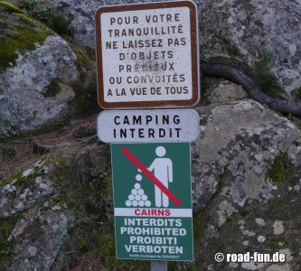 Verbotsschild Korsika - Abfallentsorgung