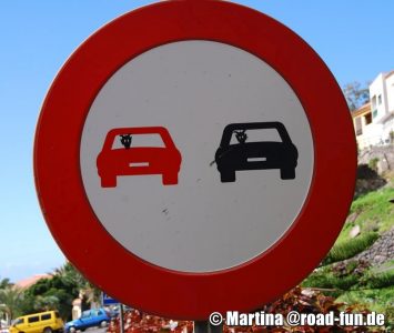 Verbotsschild Spanien - Überholverbot