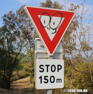Vorfahrtschild Frankreich